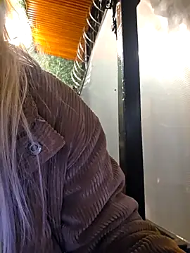 Snapshot of VesperVelvet chatting on March 21, 2026, 3:08 am VesperVelvet online show from March 21, 2026, 3:08 am