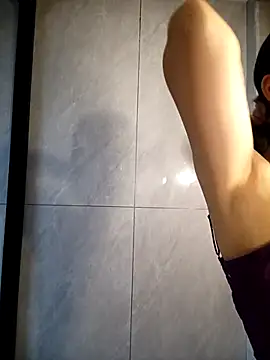 chengcheng12 online show from October 31, 2025, 1:02 am