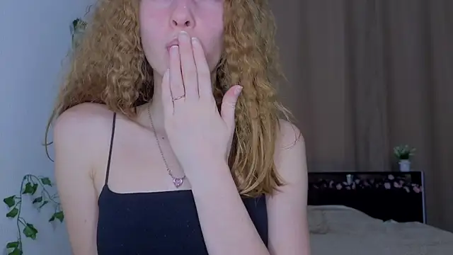 Candy Flosse online show from October 7, 2025, 8:26 am