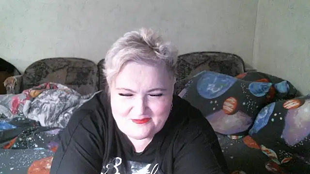 Lana555 online show from June 18, 2026, 9:20 pm