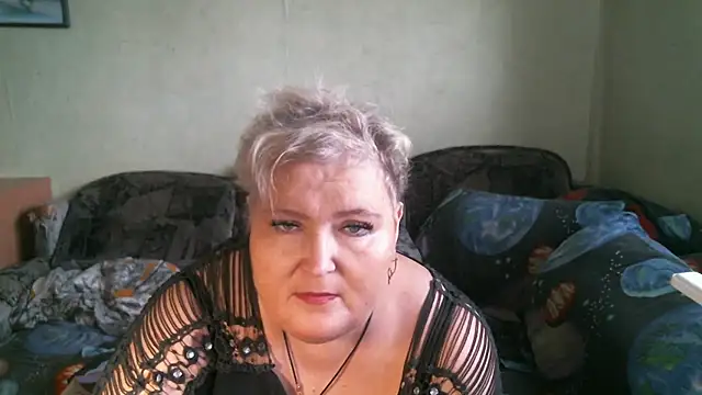 Lana555 online show from July 9, 2026, 8:48 am