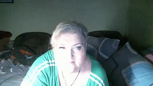 Lana555 online show from July 28, 2026, 8:45 pm