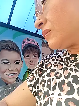 Asuna yuuky online show from November 16, 2025, 7:40 pm