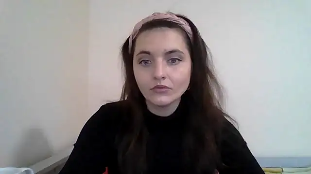 DInaraXRose online show from November 27, 2025, 11:32 am