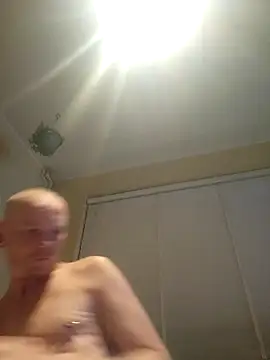 piercingpik online show from May 29, 2026, 1:22 am