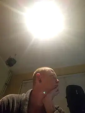 piercingpik online show from June 15, 2026, 8:30 pm