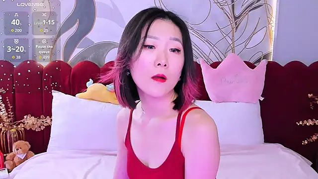 AikoYamada online show from September 13, 2025, 6:57 am