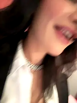 Ofcourseoneday online show from October 4, 2025, 2:40 pm