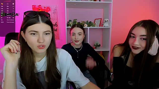 barbara crazy online show from October 3, 2025, 12:50 pm