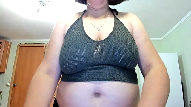 KATTYWARM  online show from November 2, 2025, 10:15 pm