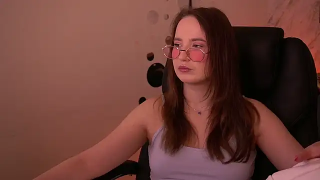 Snapshot of SofieBloom chatting on May 30, 2026, 9:31 pm SofieBloom online show from May 30, 2026, 9:31 pm