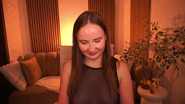SofieBloom online show from August 1, 2026, 9:46 pm