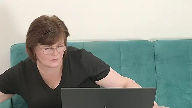 Sandra Sunrise online show from September 27, 2025, 9:37 am