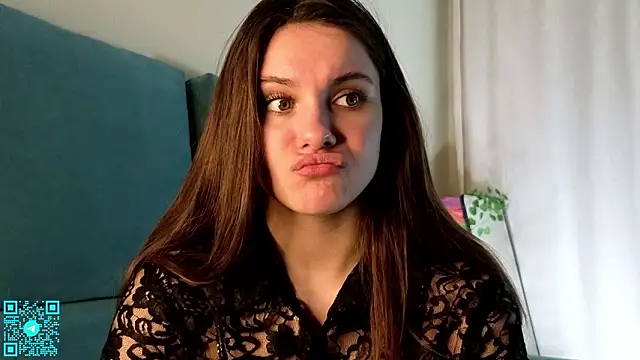 Snapshot of chloemilka chatting on March 23, 2026, 5:13 pm chloemilka online show from March 23, 2026, 5:13 pm