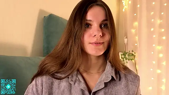 Snapshot of chloemilka chatting on March 1, 2026, 5:13 pm chloemilka online show from March 1, 2026, 5:13 pm