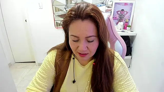 camixxx m online show from July 7, 2026, 10:52 am