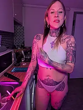 Snapshot of sarahpearlx chatting on March 13, 2026, 11:10 pm sarahpearlx online show from March 13, 2026, 11:10 pm