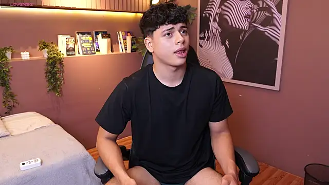 Ethan occonor online show from April 25, 2026, 1:41 pm