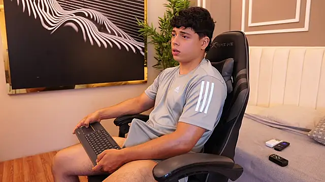 Ethan occonor online show from May 11, 2026, 2:45 pm