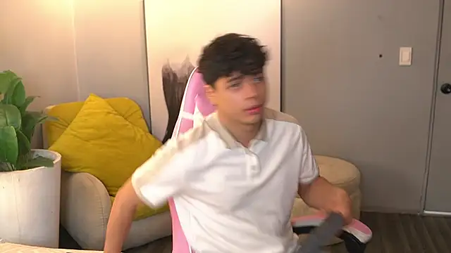 Ethan occonor online show from September 18, 2025, 1:14 pm