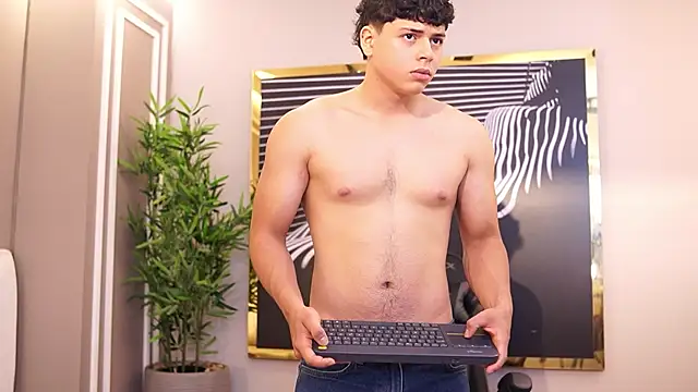 Ethan occonor online show from April 30, 2026, 1:29 pm