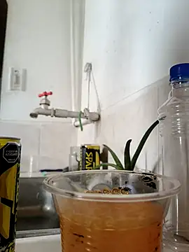 Snapshot of Exoticovergon chatting on November 6, 2025, 7:51 pm Exoticovergon online show from November 6, 2025, 7:51 pm