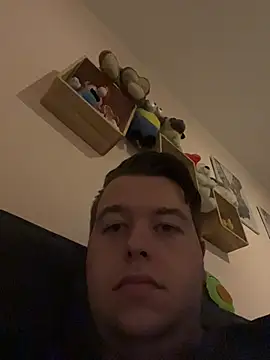 Lars2306 online show from October 9, 2025, 9:37 pm