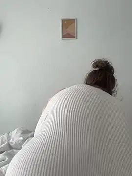 Snapshot of laceygreen chatting on February 8, 2026, 11:19 am laceygreen online show from February 8, 2026, 11:19 am