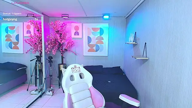 Maggy t18 online show from June 28, 2026, 3:07 pm