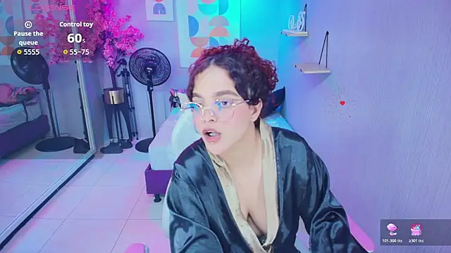 Maggy t18 online show from July 7, 2026, 7:23 am