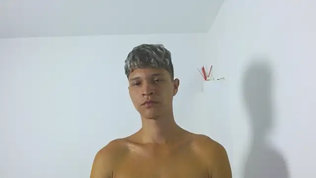 Twinkcock22 online show from July 21, 2026, 4:58 am