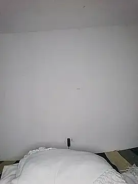 RosenRot07 online show from October 9, 2025, 9:04 pm