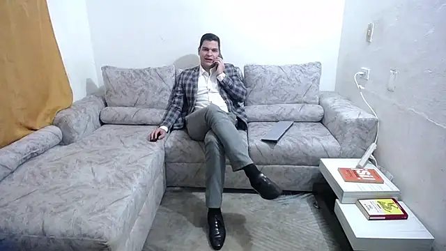 Victor Maitland online show from October 26, 2025, 8:20 pm