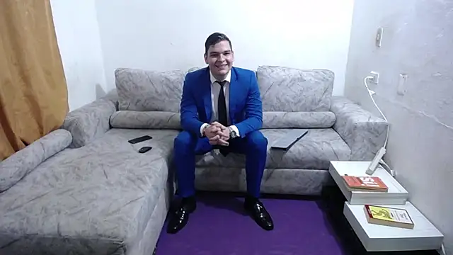 Victor Maitland online show from May 28, 2026, 3:58 am