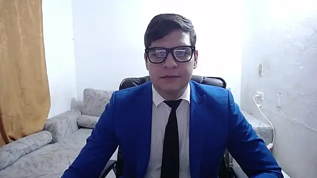 Victor Maitland online show from July 7, 2026, 9:07 pm