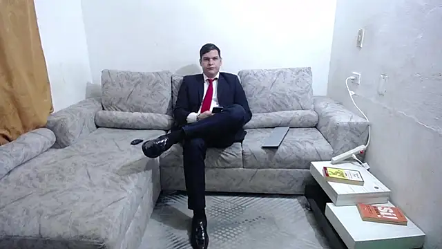 Victor Maitland online show from June 29, 2026, 7:46 pm