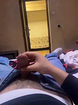 Snapshot of Mbidee chatting on March 16, 2026, 10:34 pm Mbidee online show from March 16, 2026, 10:34 pm