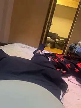 Snapshot of Mbidee chatting on April 10, 2026, 6:26 pm Mbidee online show from April 10, 2026, 6:26 pm