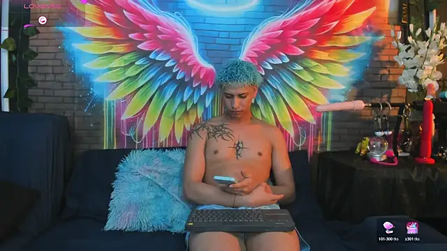 ECSTASYX2 2001 online show from April 25, 2026, 5:54 am