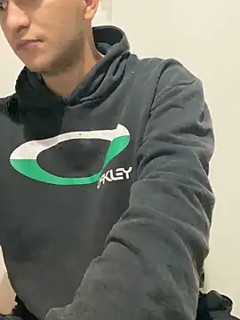 Tavinho067 online show from October 30, 2025, 4:33 am