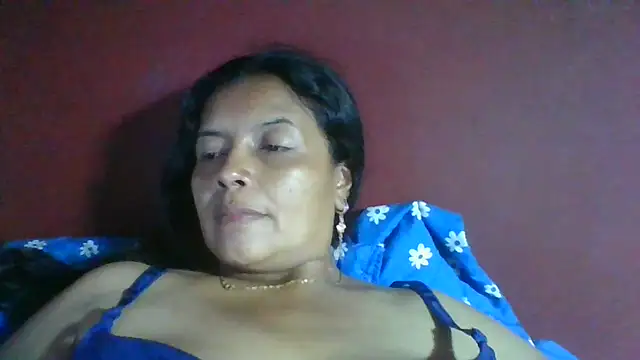 DianaOchoa  online show from June 5, 2026, 3:44 am