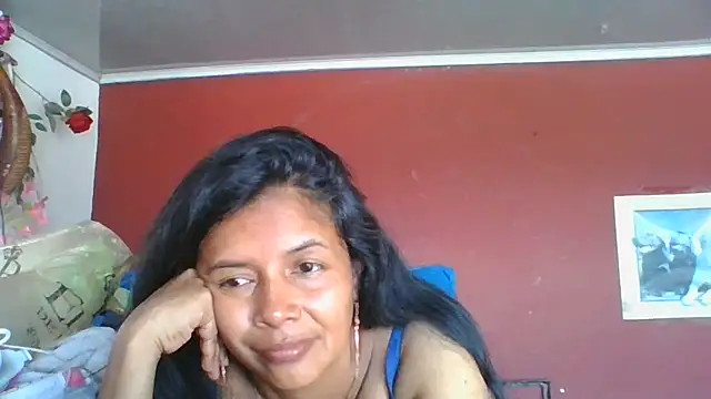 DianaOchoa  online show from June 13, 2026, 3:04 am