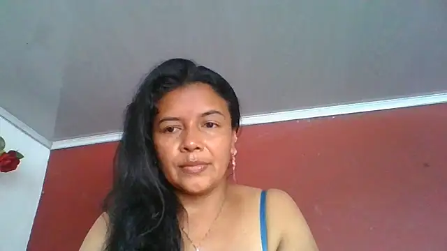 DianaOchoa  online show from June 19, 2026, 8:36 pm