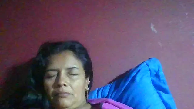 DianaOchoa  online show from June 25, 2026, 8:30 am
