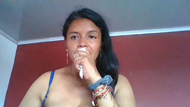DianaOchoa  online show from June 11, 2026, 8:06 pm