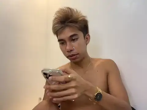 Snapshot of Ur_pinoyhotbrix chatting on February 13, 2026, 7:47 pm Ur pinoyhotbrix online show from February 13, 2026, 7:47 pm