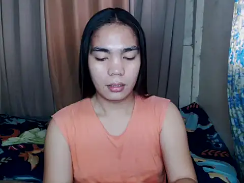 Snapshot of Simple_Martina chatting on November 21, 2025, 1:59 am Simple Martina online show from November 21, 2025, 1:59 am