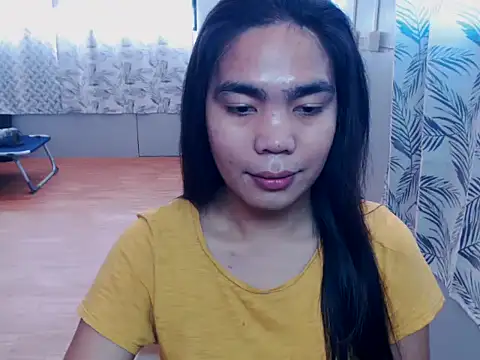 Snapshot of Simple_Martina chatting on March 22, 2026, 12:25 am Simple Martina online show from March 22, 2026, 12:25 am