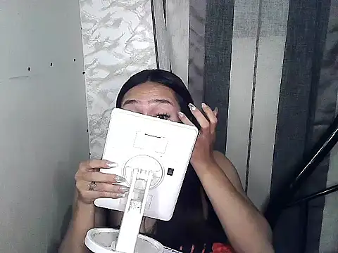 Sexyjane 24 online show from September 22, 2025, 4:24 pm