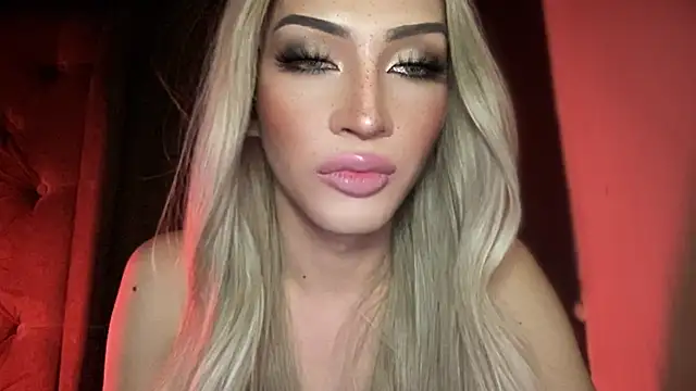 Alicegreenexx online show from July 24, 2026, 2:40 am
